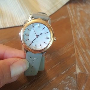 Stella and Dot watch with extra strap